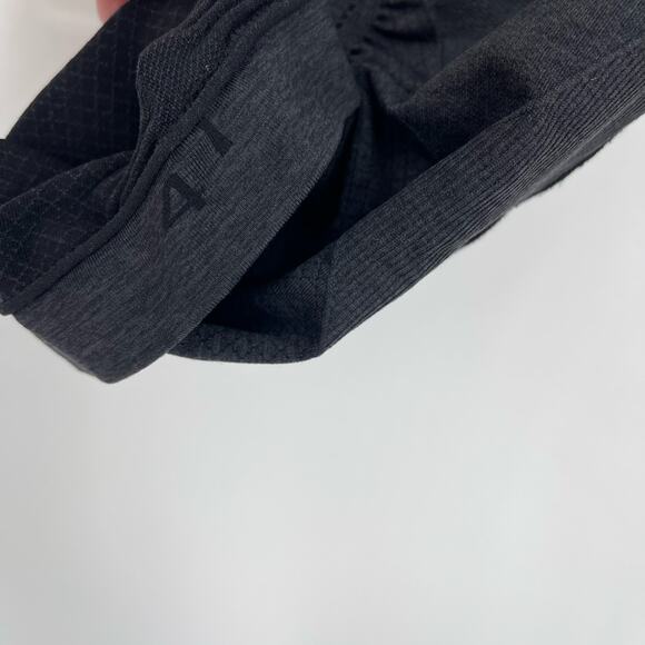 Lululemon Ebb and Flow Crop Tight in Coal Size 4 - Picture 6 of 10